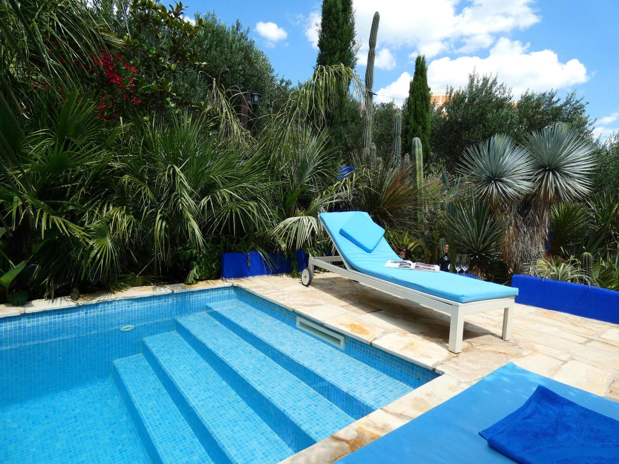 Villa Tropica, Total Privacy, Tropical Garden And Private Pool Каштела Экстерьер фото